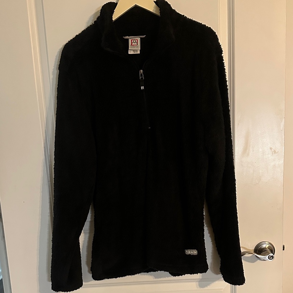 Avalanche Black Half-Zip Fleece